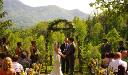Hemlock Inn