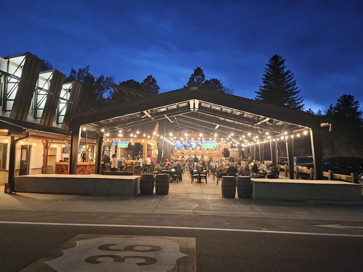 Full Throttle Distillery & Grill