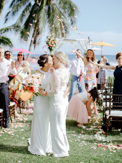 Tropical Maui Weddings Planning Makawao Hi Weddingwire