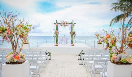 The Diplomat Beach Resort
