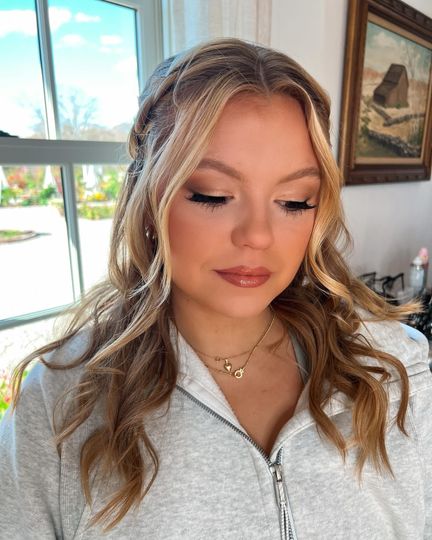 Under The Veil Hair & Makeup