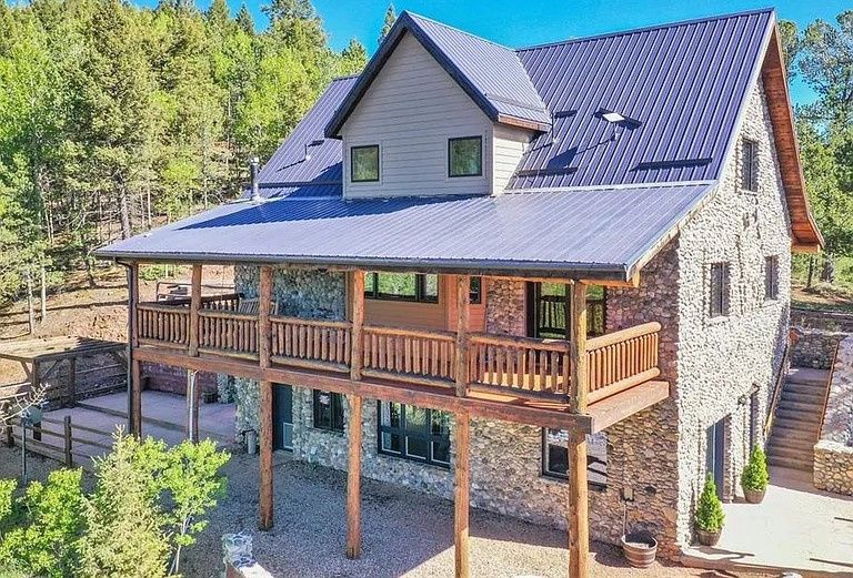 Stonehaven Mountain Retreat
