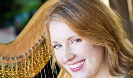 Andrea Mumm, Harp