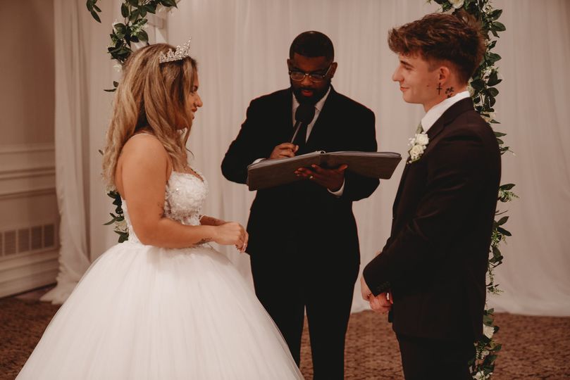 The Wedding Guy & Gal