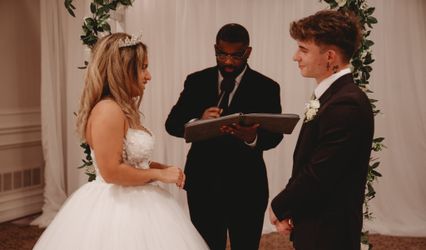 The Wedding Guy & Gal