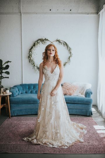 Loveliest Bridal Dress Attire Knoxville Tn Weddingwire