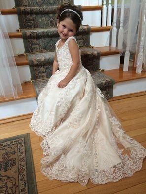 Jaks Flower Girl Dresses Bridal Dress Attire Viborg Sd Weddingwire