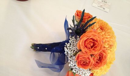 I DO Flowers by Nanette