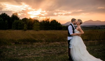 Genesa Richards Photography