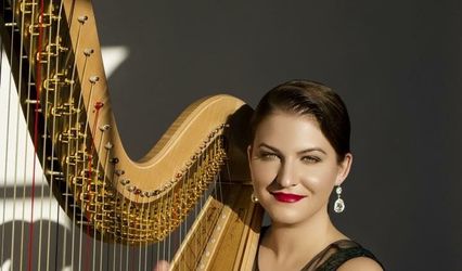Lisa Marie Kahn, harpist