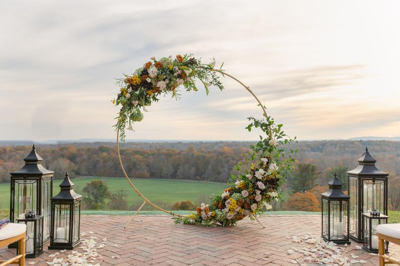 Jardiniere Fine Flowers