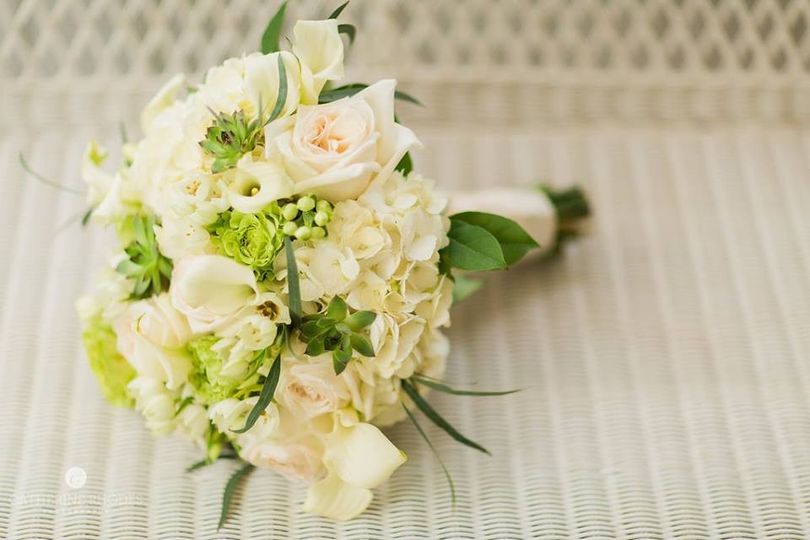 Alan-Anderson's Just Fabulous! a flower shop