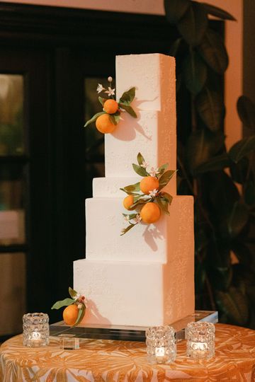 Cakes by Heather Ashley