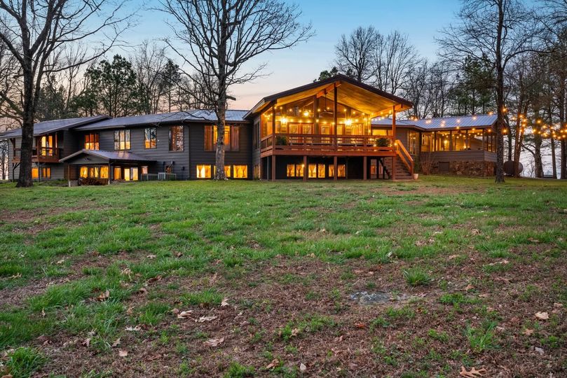 Ozark Mountaintop Lodge & Retreat