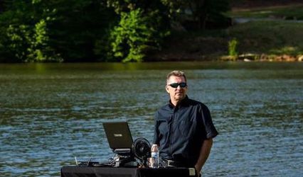DJ Martin Holshouser