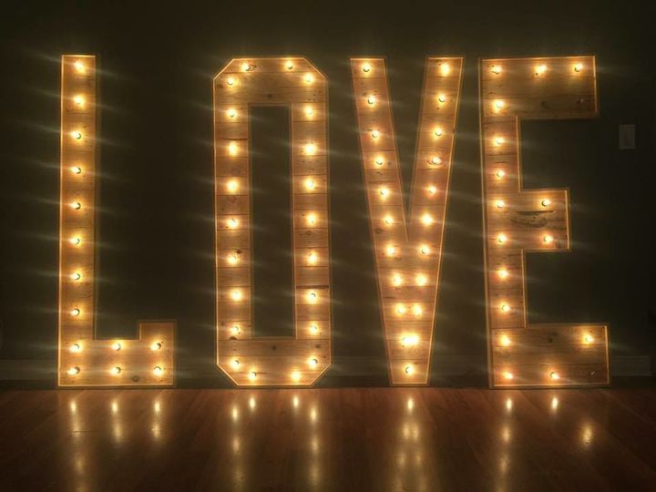 Love Sign Rental