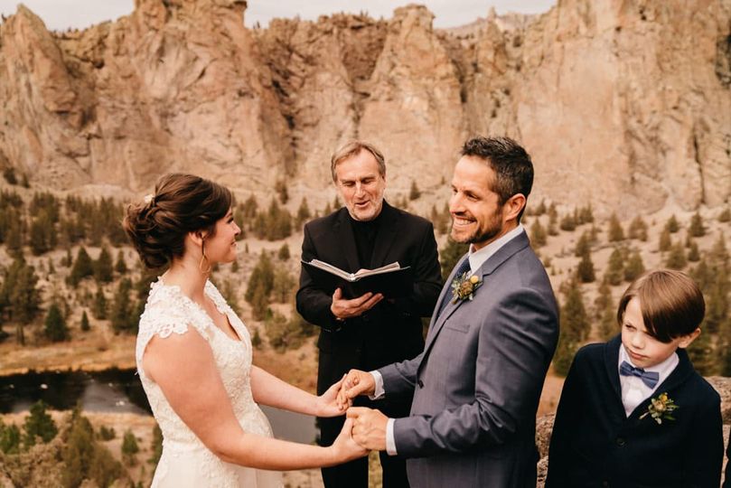 Rev. Chris Lewis