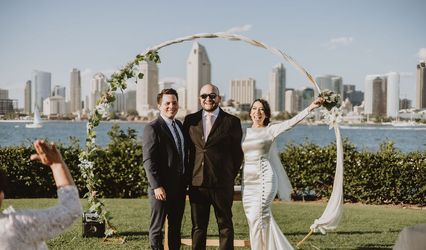 Seal The Deal Officiant