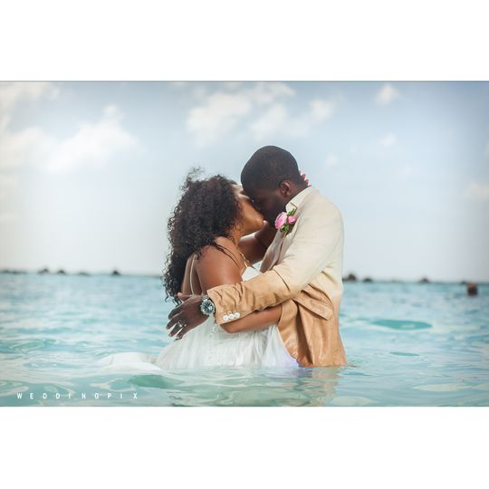 WeddingPix