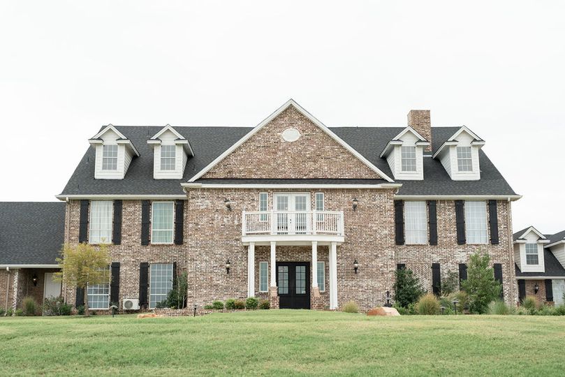 The Springs in Valley View Mansion