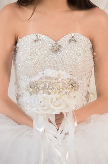 Orlando Bridal Warehouse Dress Attire Orlando Fl Weddingwire