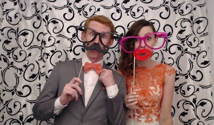 MTH Photobooth & DJ Service