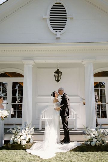Of Elegance, Weddings & Events