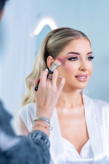 Darsys Makeup and Hair