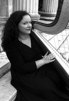 Daria Cortese, harpist