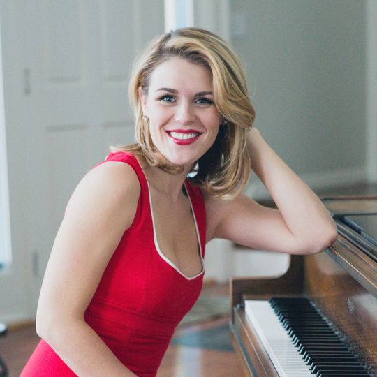 Lauren Stout, Pianist