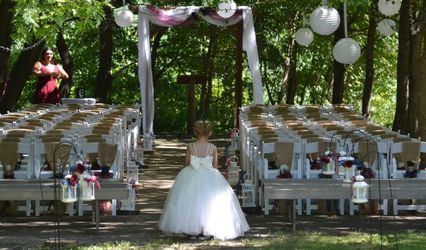 Farm Girl Weddings
