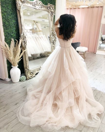 Lang's Bridal