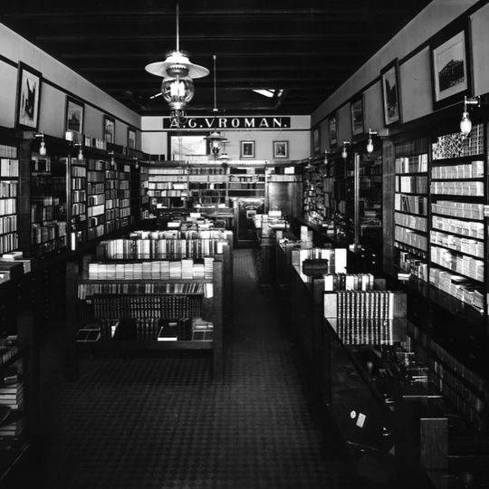 Vroman's Bookstore