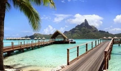 Roseville Travel LLC