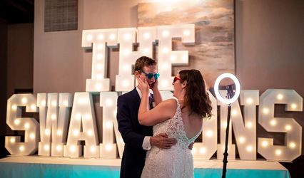 The Luxury Photo Booth Experience