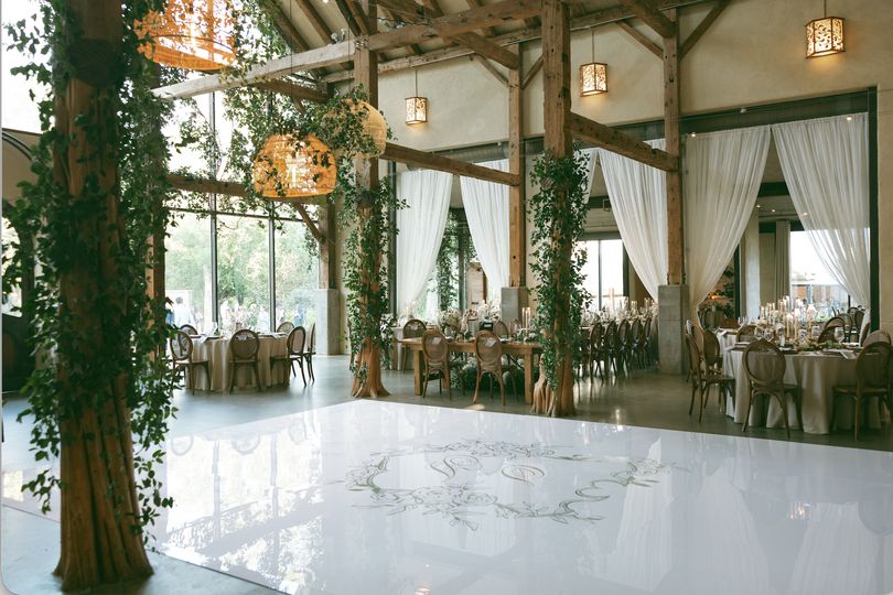 Barr Mansion Ballroom & Farmstead
