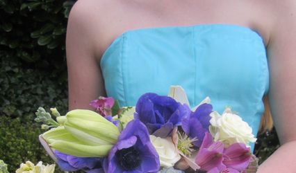 REBECCA RAYMOND FLORAL