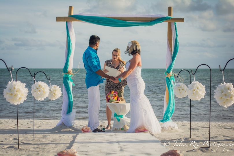 Big Day In Key West Planning Key West Fl Weddingwire