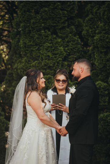 Weddings By Reverend Susie