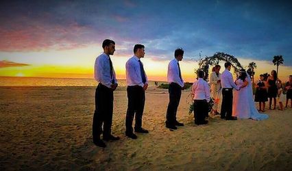 Tampa Bay Guides Wedding Officiant