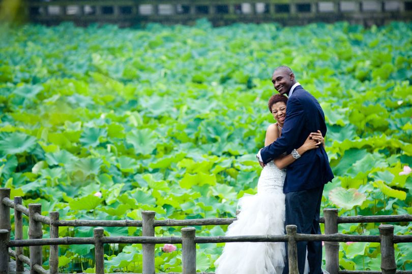 Chix & Glitz Weddings and Events