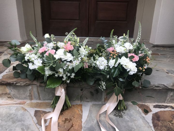 Blooming wild florals