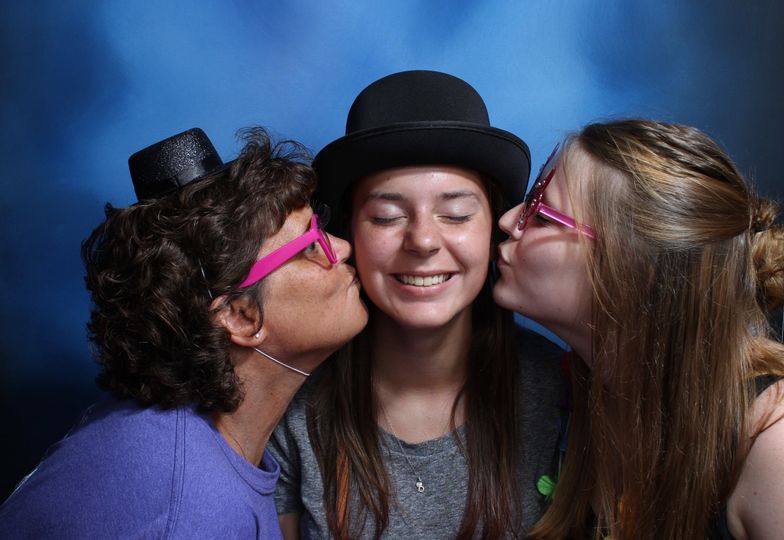 Samantha Marie Photography and Photo Booth