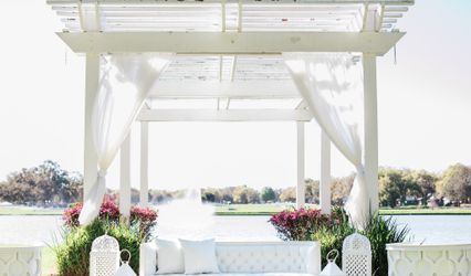 Grand Oaks Resort