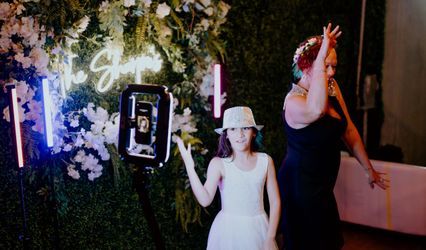 Rave Photobooths