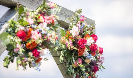 Weddings by Sara