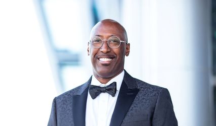 About Bow Ties