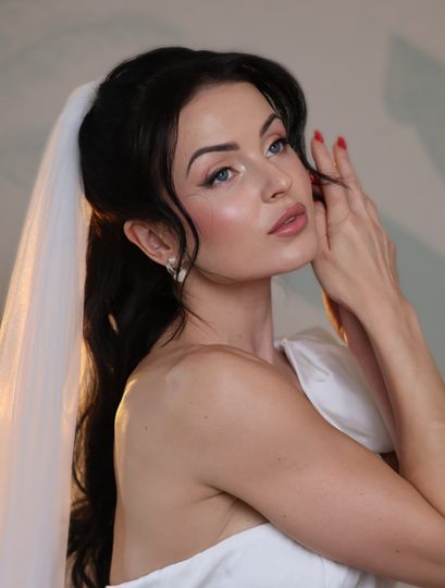 Art by Izzy Hair and Makeup