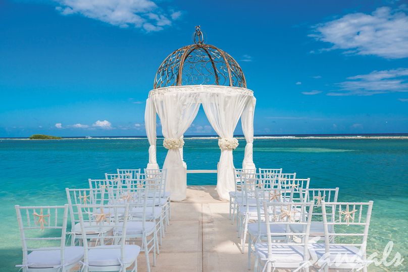 Cupcake Castles Travel Company - Erica Carpenter, Independent Agent