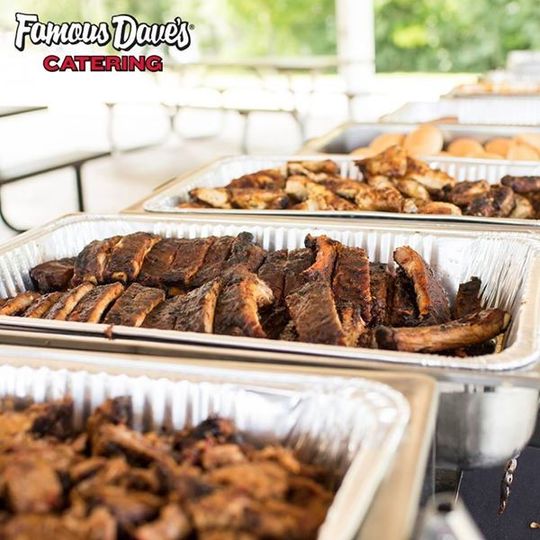 famous dave's bbq catering